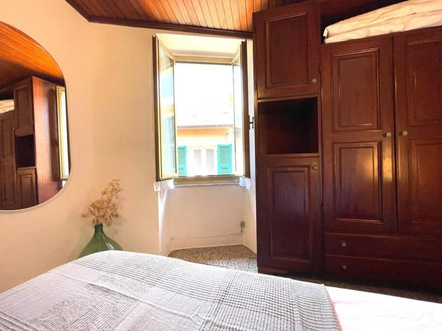 Historic Downtown Home By The Sea With King Bed Monterosso al Mare Luaran gambar